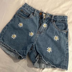 Streetwear Society High-Waisted Shorts